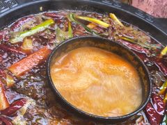 -黄潇洒老火锅(九眼桥宏济巷店)