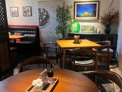 -JINNS锦时 steak&pizza(浸信会礼拜堂旧址店)