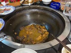 -土灶台东北大块肉烧烤(风景城邦店)