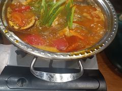 -老滇山寨•云南特色菜•地方菜•民族风情歌舞表演(金碧店)