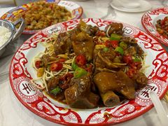 -江城燕子大排档(江汉路步行街店)