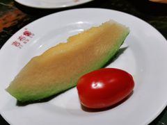 水果-吉布鲁牛排海鲜自助(龙湖北城天街购物广场店)