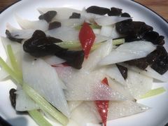 清炒木耳山药-大厨的餐厅(曾厝垵总店)