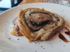 慢火烤制五花肉配烤土豆-La Tavernetta(Bar à Vin)(乌鲁木齐路店)