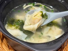 -馋三尺蟹粉小笼(人民广场店)