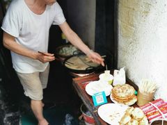 -仓桥直街臭豆腐