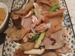 芦笋腰果炒双耳-T館·花园艺术餐厅