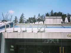 -UNI UNI(环亚凯瑟琳店)