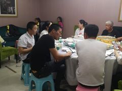 -一家人(南京路店)