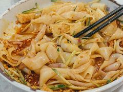 -汗腾格里·风味餐厅(新疆驻京办店)