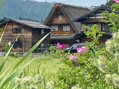 -白川乡与五箇山的合掌构造村落