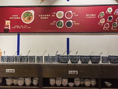 -尚尚仙·酸汤猪手·猪肚鸡火锅(华联万柳购物中心店)