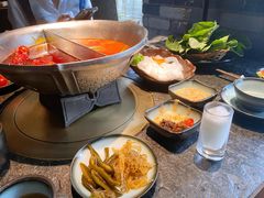 -湊湊火锅·茶憩(新中关购物中心店)