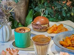 -潮一不贰·法式甜品·生日蛋糕·西式简餐(外滩店)