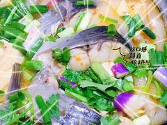-老刘生态大鱼坊铁锅炖鱼(赛马场店)