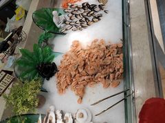 -绿岛港轩海鲜烤肉涮锅自助餐厅