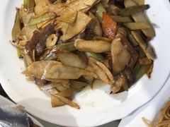 -民间瓦缸煨汤館(嵩山路店)
