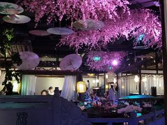 -韵秋荷(宝山龙湖天街店)