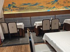 -湘阅•威海海鲜•湖南味道(华宝店)