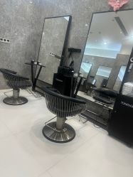 -TONI&GUY