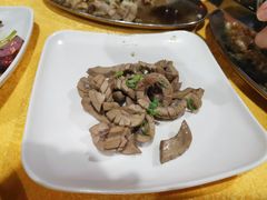 -长坦新鲜猪什夜宵广场