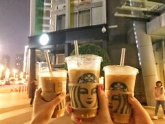 -星巴克臻选(莘庄仲盛店)