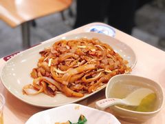 干炒牛肉河粉-百家鸡味馆(清泰店)