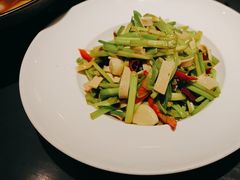 -江宴渔村·鱼鲜土菜(紫荆广场店)