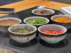 -顶顶汤火牛排火锅·经典铜锅涮肉