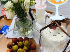 -红宝石·鲜奶小方·海派西点房(昌里店)