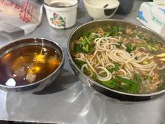 -正宗杨记普洱酸醋米线(总店)