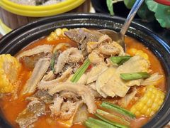-莲餐厅·湖北菜·潜江小龙虾店(愚园路店)