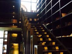 钟书阁-钟书阁(松江泰晤士小镇店)