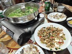 -洁雅小南方俏巴鱼馆(汴河街店)