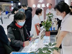 -华彬眼镜专业渐进配镜(潘家园店)