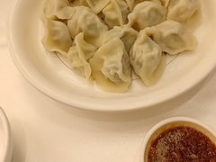 -品海楼·大连海胆锅贴馆(东港店)