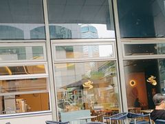 -LAVAZZA拉瓦萨咖啡(中航城君尚购物中心店)
