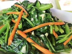 -纽顿熟食中心
