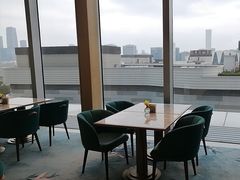 -上海前滩香格里拉大酒店