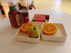 -涨巢·潮玩水疗局