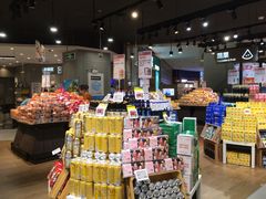 零售区-盒马鲜生(岭南新世界店)
