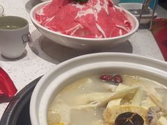 -三人行骨头王火锅(长寿店)