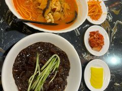 -桃园中华料理炸酱面(燕儿岛路店)