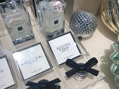 -中免(澳门机场免税店)