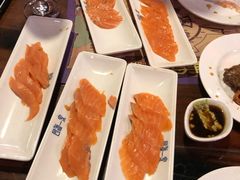 -四海一家自助餐(益田假日广场店)