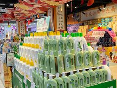 -家乐福(四元桥购物中心店)