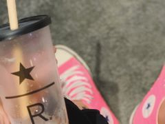 -星巴克臻选(上海合生汇1F店)