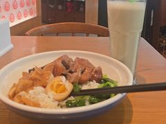 -诚铭记·虾仁汤包·成都小吃(融创店)
