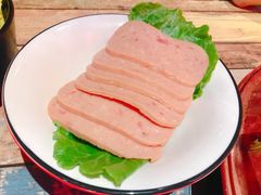 -虾弄弄海派小龙虾·牛羊蝎子火锅