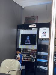 -PE SALON